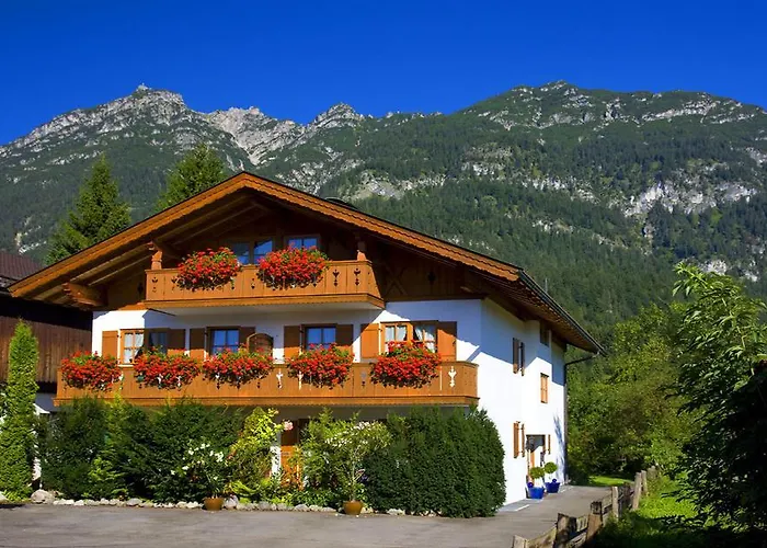 Ferienwohnungen Buchner Garmisch